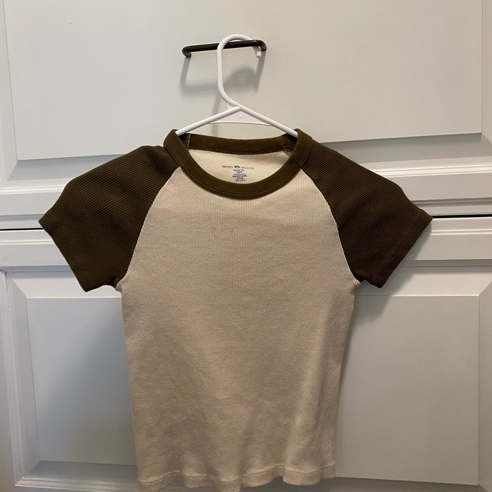 Brandy brown sleeve cream top